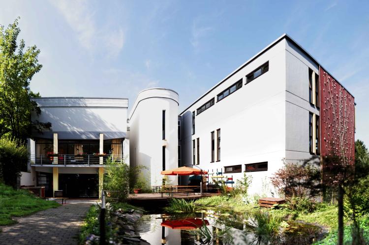 Hausansicht der Jugendakademie in Bornheim-Walberberg