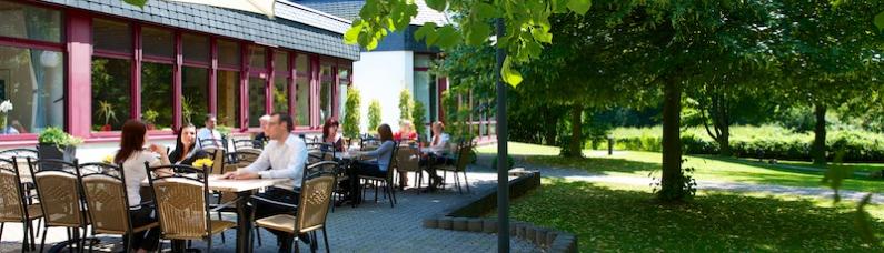 Terrassenbereich des Arbeitnehmerzentrum Königswinter