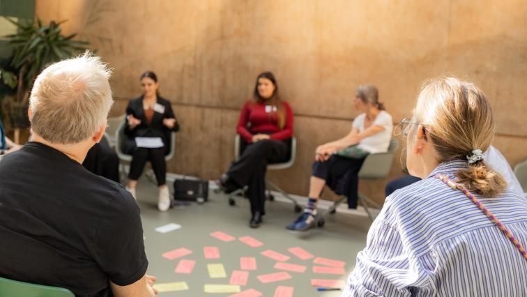 Fachseminar im Bereich Friedens- und Konfliktarbeit